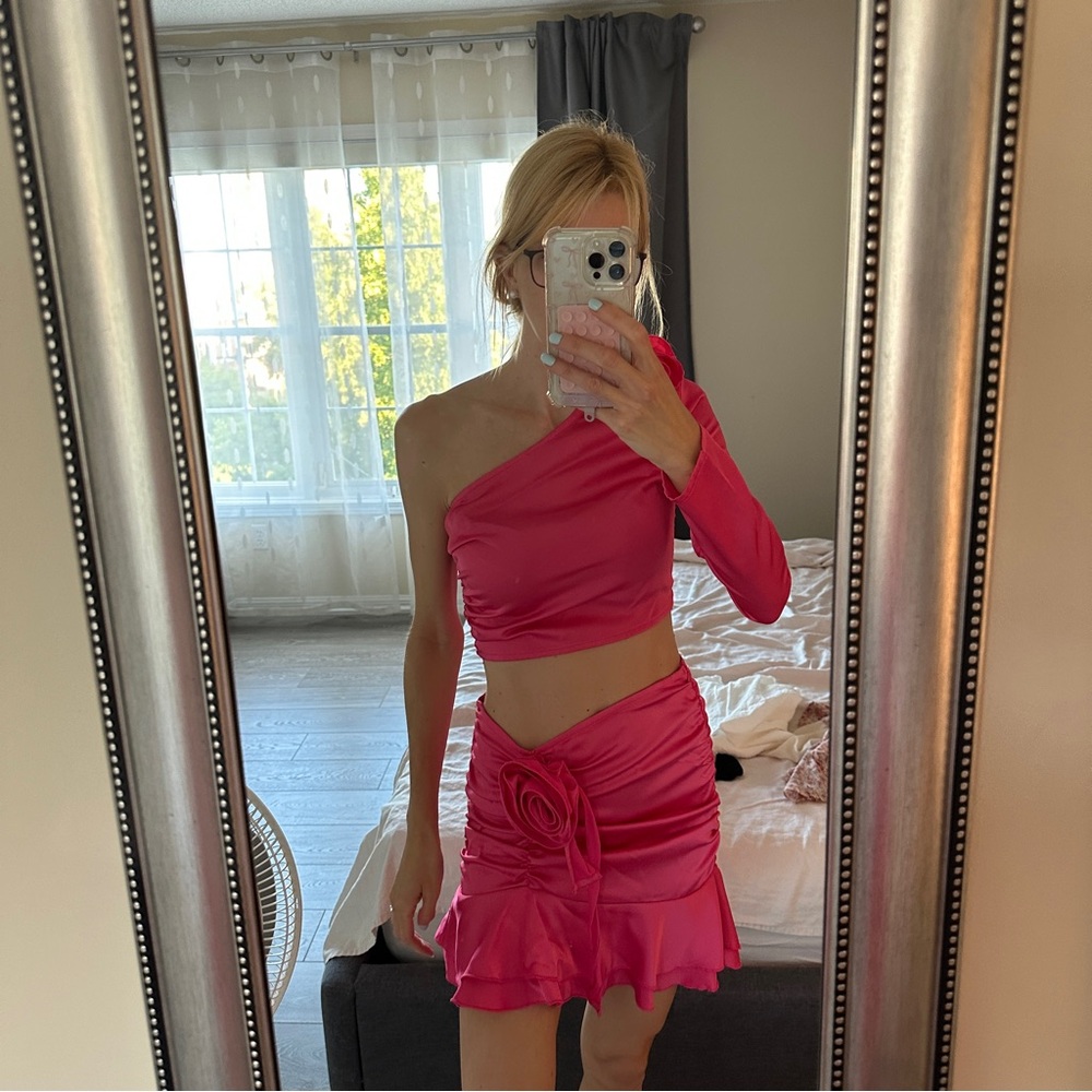 PrettyLittleThing Hot Pink One-Shoulder Skirt Set